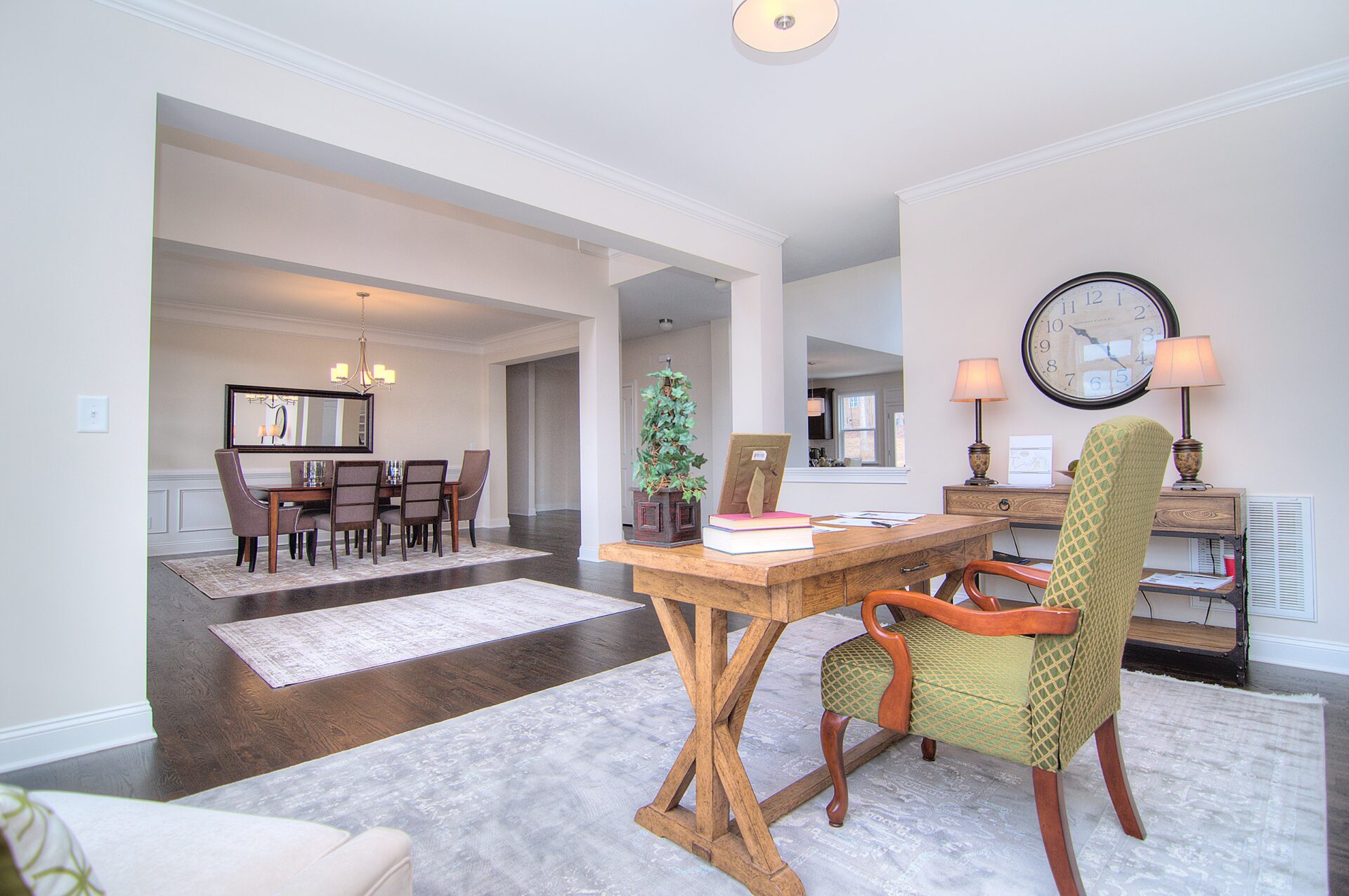 111 Overlook Ridge New SittingB.jpg