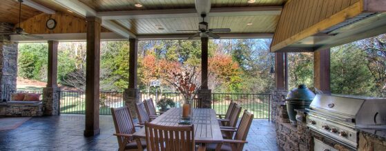Stage Outdoor Living Spaces
