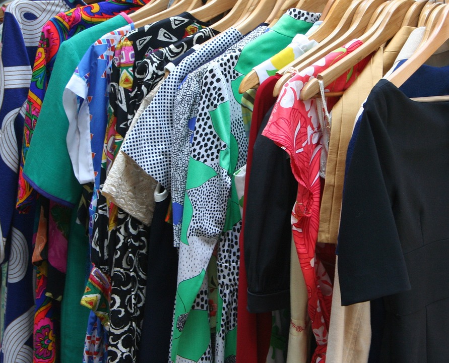 Things to Get Rid of When Staging Your Home.jpg